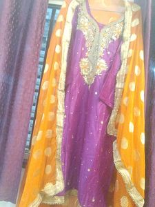 Shalwar Suit