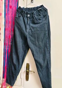 Black Denim Jeans (Slouchy Fit)🖤