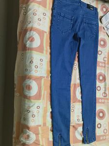 All New Jeans Available At Discounted Rate