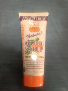 Natural Apricot Scrub