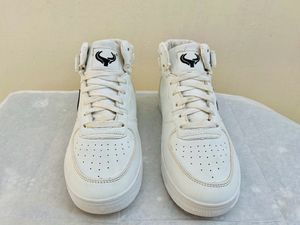 NIKE Airforce 1 Mid High ( Bulls Unisex Edition ) Shoes Available