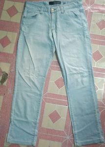 Guess Light Wash Denim Jeans