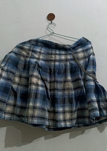 Zudio mini skirt