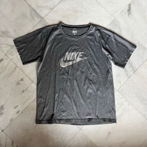 Nike Dry Fit Tee