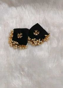 Black Pendant Necklace &amp; Earrings Set