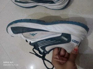 Asian Shoes Like New