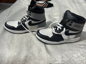 SALE‼️ NIKE JORDEN. (NEW) (fresh)