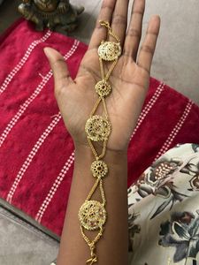 Gold-tone Statement MangTikka