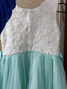 Elegant Girl's Party Dress