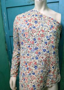 Beutiful Top
