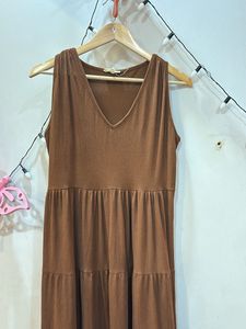 Brown Flowy One Piece 💗