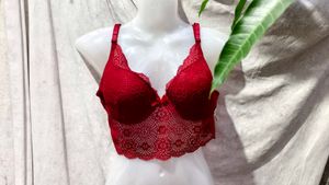 1011. Red Lace Bralette