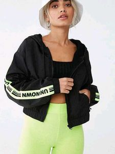 FOREVER 21✨❤️Black &amp; Lime Textured Jacket