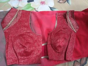 Saree With Blouse