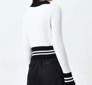 V Neck Crop Top