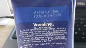 Vaseline gluta hya night cream