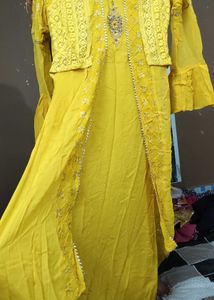 Elegant Yellow Kurta Set