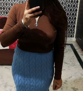 Combo Woolen Skirt And Top