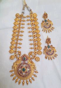Matt  finish jewellery set