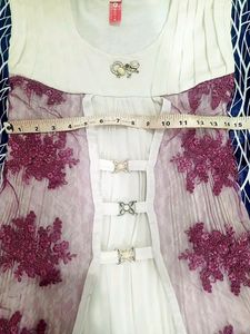 Women White Long Top 🤍