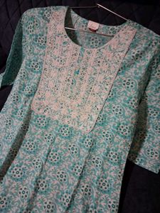 Elegant Kurta Set L Size 40