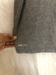 Nike Cotton Grey T Shirt