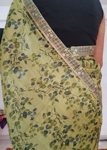 Elegant Floral Print Saree
