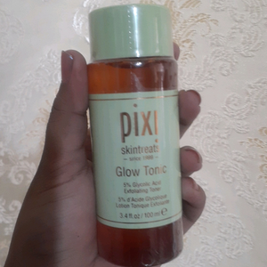 PIXI Glow Tonic with 5% Glycolic Acid( Cash only )