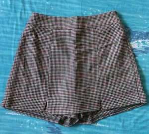 Houndstooth Skort