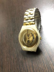 Swatch Golden Ladies Watch Strechable Metal Strap