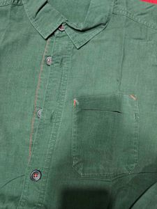 Green Decathlon Men&#39;s Shirt
