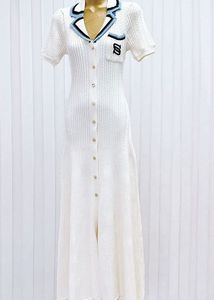 Old Money Dress With Collar And Button Adjustable