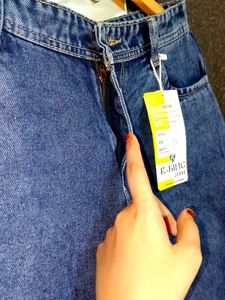 Stylish Wide Leg Jeans 👖 (Women&#39;s)