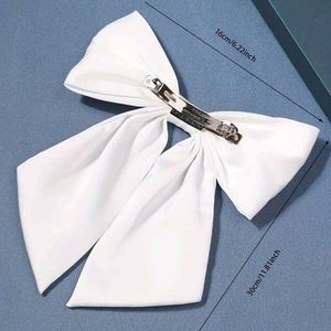 Snow White Bow Clip