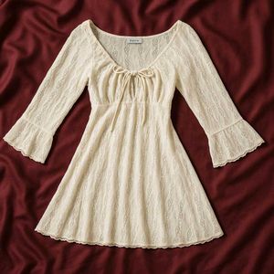 *SALE* (NO BARGAIN) Creamy Lace Victorian Blouse