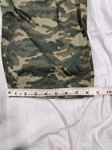 Camo Print Casual Pants