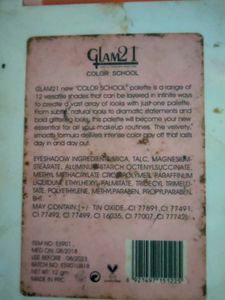 GLAM21 Eyeshadow Palette