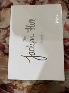 Morphe eyeshadow palette
