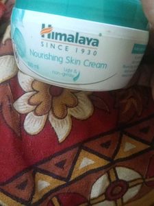 Himalaya Nourishing Skin Cream