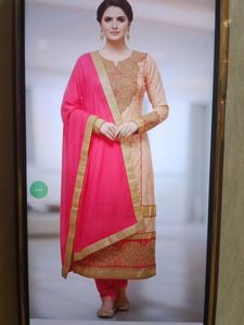 Stunning And Gorgeous Party Wear Designer SuitSet