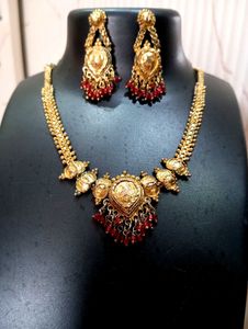 Vintage Gold Plated Necklace With Beads