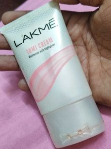 Lakme Lumi Cream Moisturizer