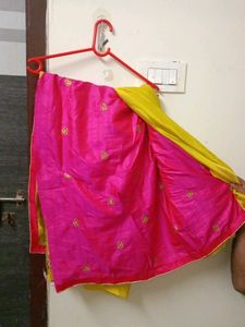 New Saree With Attached Pink Blouse