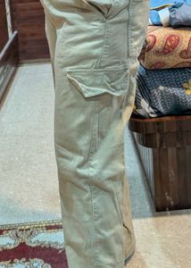 Women&#39;s Cargo Pants.
