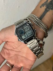 Vintage Casio Digital Watch