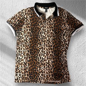 FOREVER 21 Polo T-Shirt
