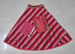 Beautiful Dress(Kurti, Skirt & Dupatta)