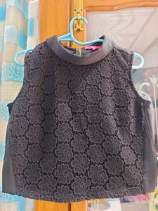 Pantaloons black embroided crop top