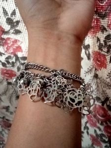 Fancy Silver Double Layered Bracelet