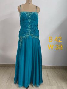 Elegant Teal Evening Gown